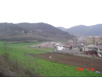 L'inici de l'espai verd entre els dos volcans, vist des del Montsacopa, afecta una part important de sant Miquel. J.C