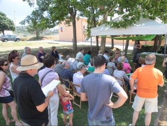 L'acte de lectura del manifest pel centre geriàtric E.A