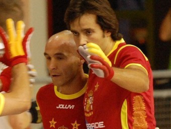 Pedro Gil i Jordi Bargalló celebren un dels gols RFEP