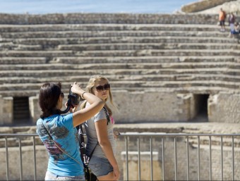 Turistes a l'amfiteatre romà de Tarragona, el cap de setmana passat JOSÉ CARLOS LEÓN