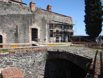 Una imatge de les obres a la rampa de cavallers i a les naus, dimecres LLUÍS SERRAT