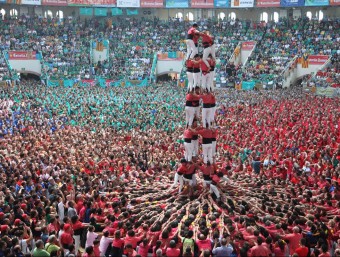 Una imatge del Concurs de Castells del 2014 ELISABETH MAGRE