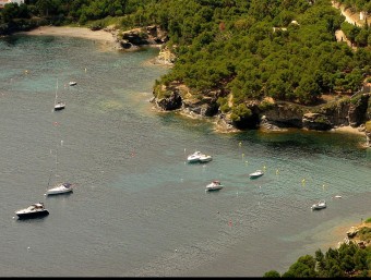 El Prug haurà de regular activitats com la navegació i el fondeig d'embarcacions en l'ambit marí del Parc MANEL LLADÓ