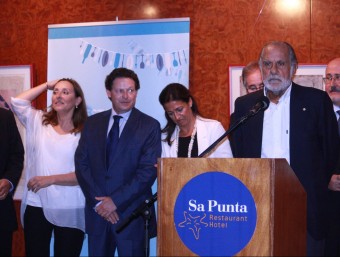 Joan Figueras, durant el discurs d'agraïment pel premi. JOAN PUNTÍ