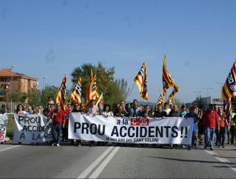 Representants de sindicats i dels partits polítics a la capçalera de la manifestació LAIA COLL/EL 9 NOU