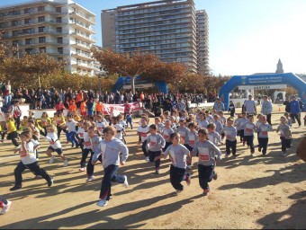 Una de les 20 curses ahir a Palamós L'ESPORTIU