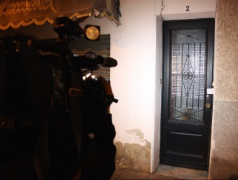 En aquesta casa de Nou Barris, a Barcelona, es va trobar el cos de la dona assassinada ACN