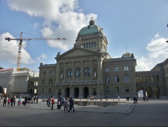 Edifici del Banc Nacional de Suïssa a Berna.  ARXIU