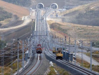 La construcció del túnel del TAV al Pertús va costar 950 milions d'euros.