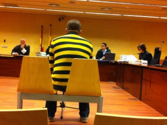 Martínez, ahir a la sala de vistes de la secció tercera de l'Audiència. Va ser defensat per l'advocat Enric Estruch G. P