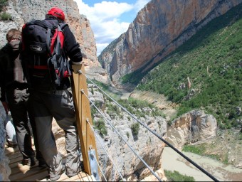 El congost de Mont-rebei és un dels espais més visitats del Montsec. Amb parets de fins a 500 metres de caiguda vertical.  ACN