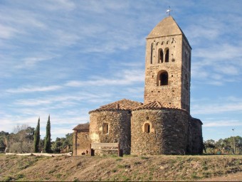 El conjunt romànic de Fitor, que data del segle IX, és al mig de les Gavarres EL PUNT AVUI