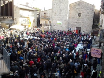 Les parades de la Fira del Fesol, desbordades de públic ahir al matí T.S