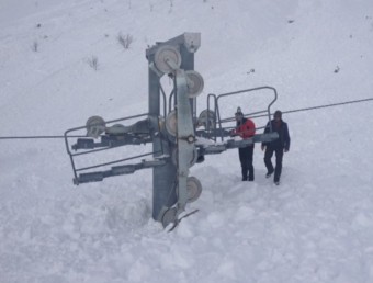 L'allau provocada ha afectat algunes de les instal·lacions de les pistes d'esquí alpí ACN