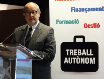 El conseller d'Empresa i Ocupació, Felip Puig , durant la presentació del programa Consolida't