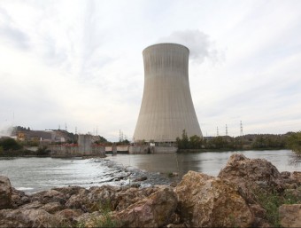 Una de les centrals nuclears d'Ascó JUDIT FERNÁNDEZ