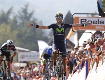 Valverde celebra la seva superioritat a la meta d'Huy, amb Purito, en darrer terme, darrere d'Alaphilippe i Albasini EFE