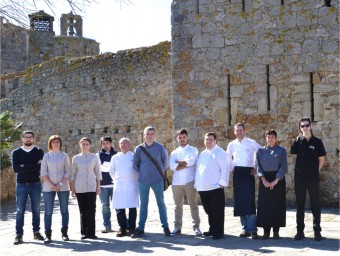 Els cuiners dels restaurants que participen a la campanya de Pals i la cuina de l'arròs EL PUNT AVUI