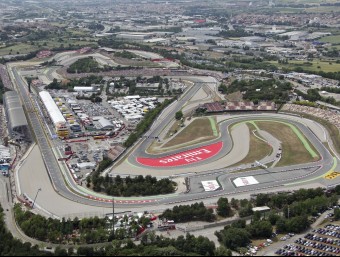 Una vista aèria del GP del 2014, on es pot apreciar tota la infraestructura, les tribunes, les variants de la pista i la complexitat de la instal·lació CIRCUITCAT