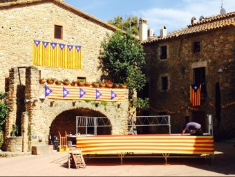 La plaça de Monellls