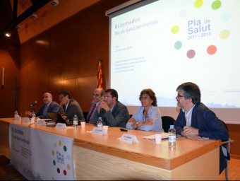 El director de l'Idibgi , Albert Barberà, a la dreta, en la jornada d'ahir.