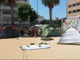 L'acampada de protesta de l'AMPA de l'escola Mar Nova de Premià de Mar es va aixecar ahir. AMPA MAR NOVA