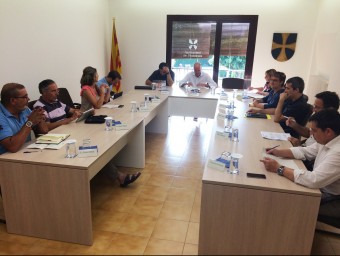 El plenari de Vilablareix va servir per aprovar per unanimitat el nou cartipàs per al municipi EL PUNT AVUI