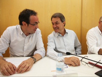 Josep Rull, Artur Mas i Lluís Corominas, ahir, en l'executiva de Convergència ELISABETH MAGRE