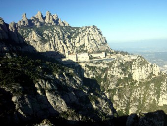 La muntanya de Montserrat amb el monestir al fons JUANMA RAMOS