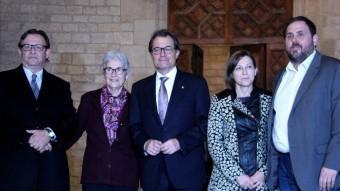 Artur Mas, president de la Generalitat, amb Oriol Junqueras, Muriel Casals, Carme Forcadell i Josep Maria Vila d'Abadal ACN