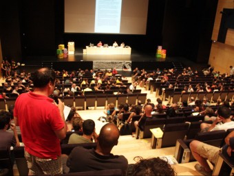 Un moment de l'Assemblea Nacional de la CUP, celebrada aquest dissabte a la Universitat Jaume I de Castelló de la Plana ACN