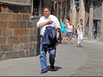 Junqueras entrant ahir a la cimera del Palau JUANMA RAMOS