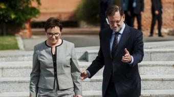 Mariano Rajoy, amb la primera ministre de Polònia, Ewa Kopacz, ahir a Madrid andrea comas/reuters