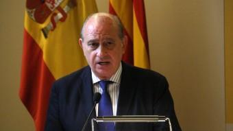 El ministre Fernández Díaz en la presa de possessió del comissari principal Sebastián Trapote Gutiérrez com a cap superior de la Policia de Catalunya ACN