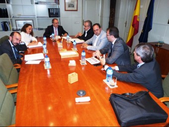 Mir, Villas, Solsona i Alturo amb representants del Ministeri de Foment AJ. BORGES