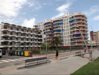 Apartaments turístics a Sant Antoni de Calonge, en una imatge presa l'estiu passat. JOAN SABATER