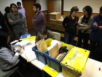 Obertura del vot estranger en les eleccions espanyoles del novembre del 2011 a Girona MANEL LLADÓ