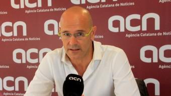 El cap de llista de Junts pel Sí, Raül Romeva, durant l'entrevista ACN