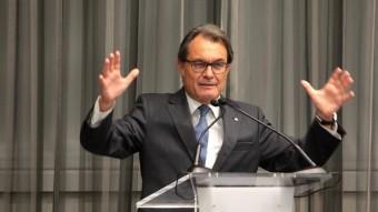 El president de la Generalitat, Artur Mas, aquest dimarts a la nit a Girona JOAN SABATÉ