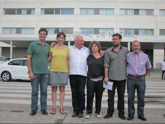 Ortega, Freixenet, Rabell, Ayguasenosa, Dante i Conejo ahir davant de l'hospital de Mataró en la presentació de la candidatura Sí que es pot LL.M