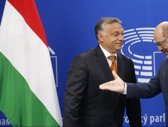 El primer ministre Hongarès, Viktor Orban, amb el president del Parlament Europeu, Martin Schulz EFE