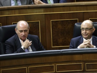 Els ministres Fernández Díaz i Montoro, aquest dimecres, al Congrés EFE