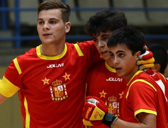 Els jugadors de la selecció espanyola celebren un dels gols contra Colòmbia RFEP