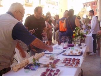 Els restauradors d'Altafulla van oferir un tast dels menús que serviran a les jornades gastronòmiques INFOCAMP