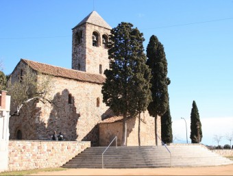 Imatge de l'església Santa Maria de Barberà, la Romànica, situada al municipi de Barberà del Vallès AJ. BARBERÀ