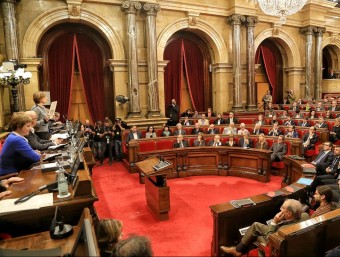 La presidenta del Parlament, Carme Forcadell, parla durant la sessió de constitució del Parlament de l'onzena legislatura andreu puig
