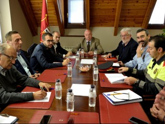 El Síndic d'Aran, Carles Barrera, va presidir ahir la reunió de la comissió de circulació durant l'hivern per la N-230 ACN