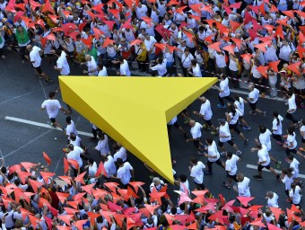 Un detall de la immensa manifestació independentista de la Diada de l'any passat. AFP