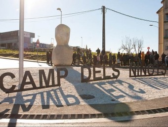 Una imatge de la inauguració de l'escultura del Camp dels Ninots de Caldes, el 28 de desembre del 2014 AJUNT. DE CALDES