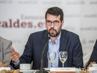 L'alcalde de la Seu d'Urgell, Albert Batalla, en un acte d'Alcaldes.eu sobre sobiranisme i municipis. J. LOSADA